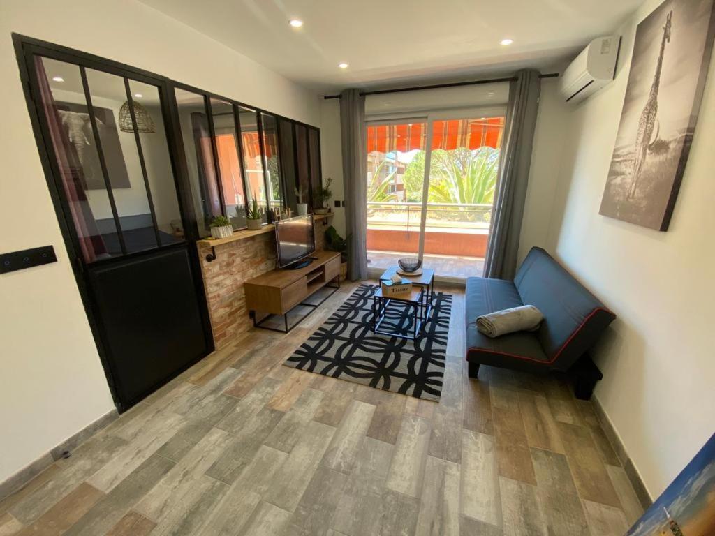 Appartement Vue Mer Avec Place De Parking Privee Sainte-Maxime Dış mekan fotoğraf